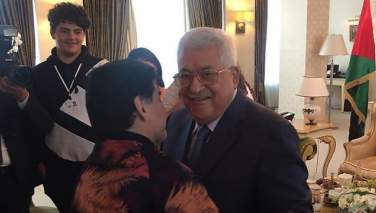 مارادونا در دیدار با محمودعباس : من فلسطینی‌ هستم