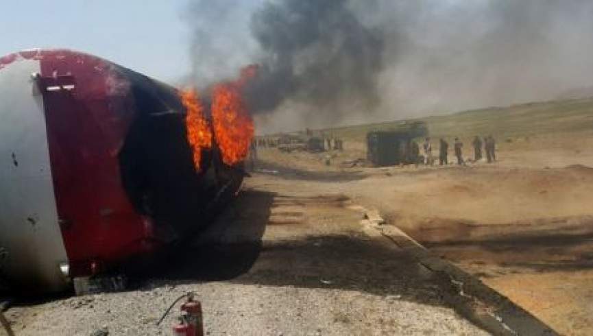 تصادف موتر مسافربری با تانکر تیل در شاهراه کابل- هرات؛ 15 کشته و 30 زخمی