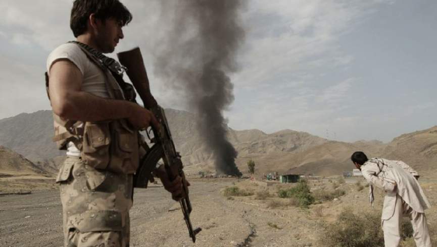 بمب طالبان چهار تنشان را در فراه از بین برد