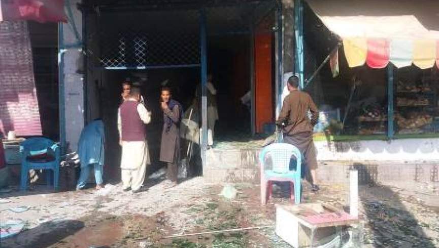 انفجار در نزدیکی یک مجتمع تجارتی در شهر جلال‌‌آباد