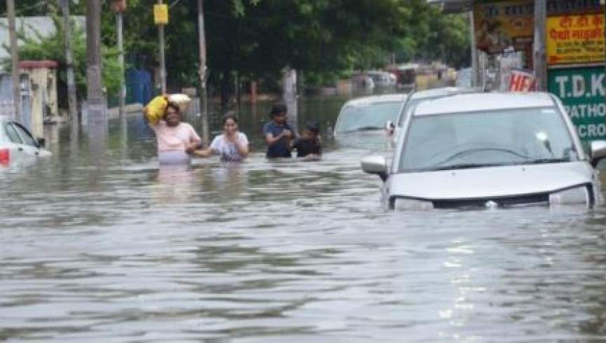 بیش از صد نفر در سیلاب‌های اخیر در هند کشته شدند