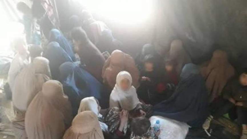 ده‌ها تروریست داعشی و اعضای خانواده‌های شان در ننگرهار به نیروهای کماندو تسلیم شدند