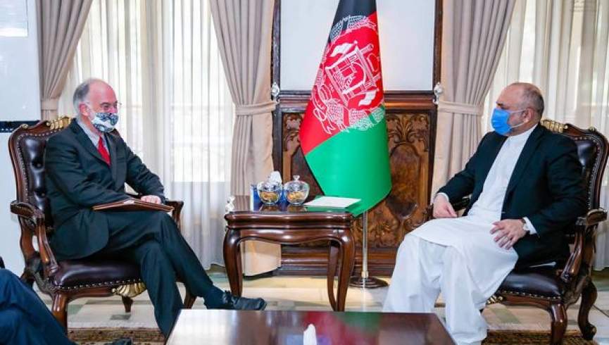 ویلسون در دیدار با اتمر: همکاری‌های امریکا برای توسعه سکتور امنیتی افغانستان ادامه می‌یابد