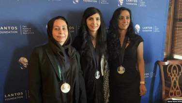 سه زن افغان مدال حقوق بشر بنیاد لنتوس را گرفتند