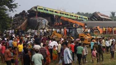 طالبان به خانواده‌های قربانیان تصادم قطار هند تسلیت گفتند