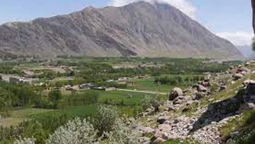۱۲ بابه د استوګنې کورونه او لسګونه جرېبه ځمکه لاندې شوې
