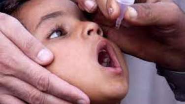 روند تطبیق واکسین پولیو در غرب کشور آغاز شد