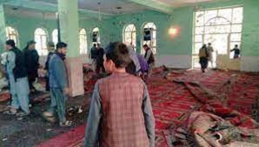 شمار تلفات انتحاری بر مسجد شیعیان در بغلان به 80 شهید و 40 زخمی رسید