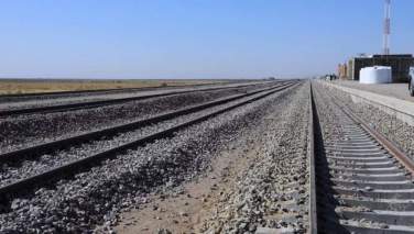 مقام‌های پاکستانی و اوزبیکستانی در مورد خط آهن افغان - ترانس گفتگو کردند