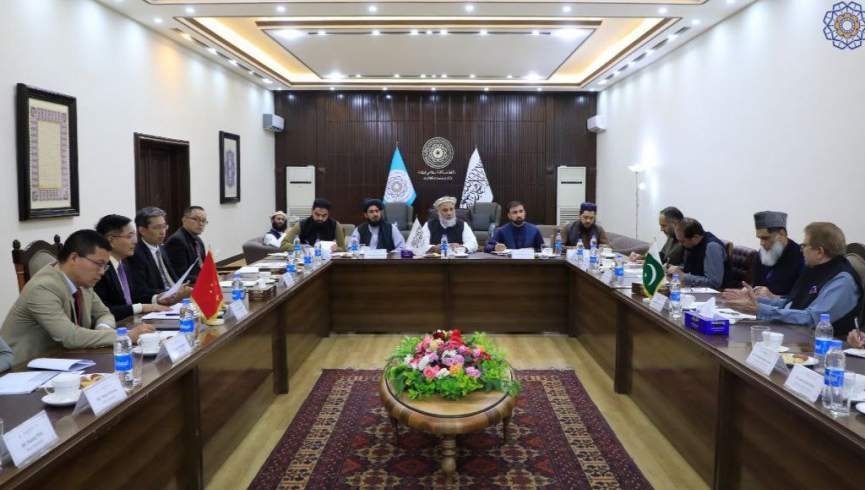 گفتگوی طالبان، پاکستان و چین برای تاسیس مراکز حمایت از تشبثات و تسهیل روابط بانکی در افغانستان