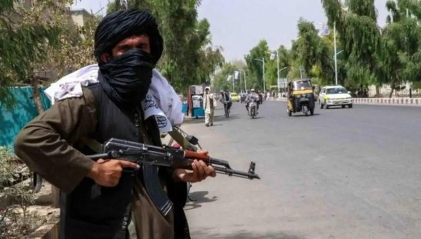 طالبان د ټولنیزو رسنیو کاروونکو ته ګواښ کوي: د مستعارو حسابونو کارول جرم دی