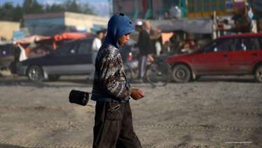 طالبان کودکان کار را جمع‌آوری کردند، اما آنها نان می‌خواهند