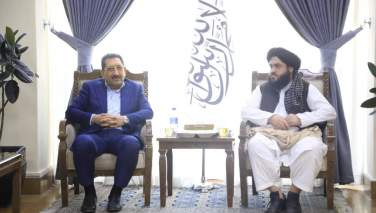 وزیر صنعت، معدن و تجارت ایران در رأس یک هیأت وارد کابل شد